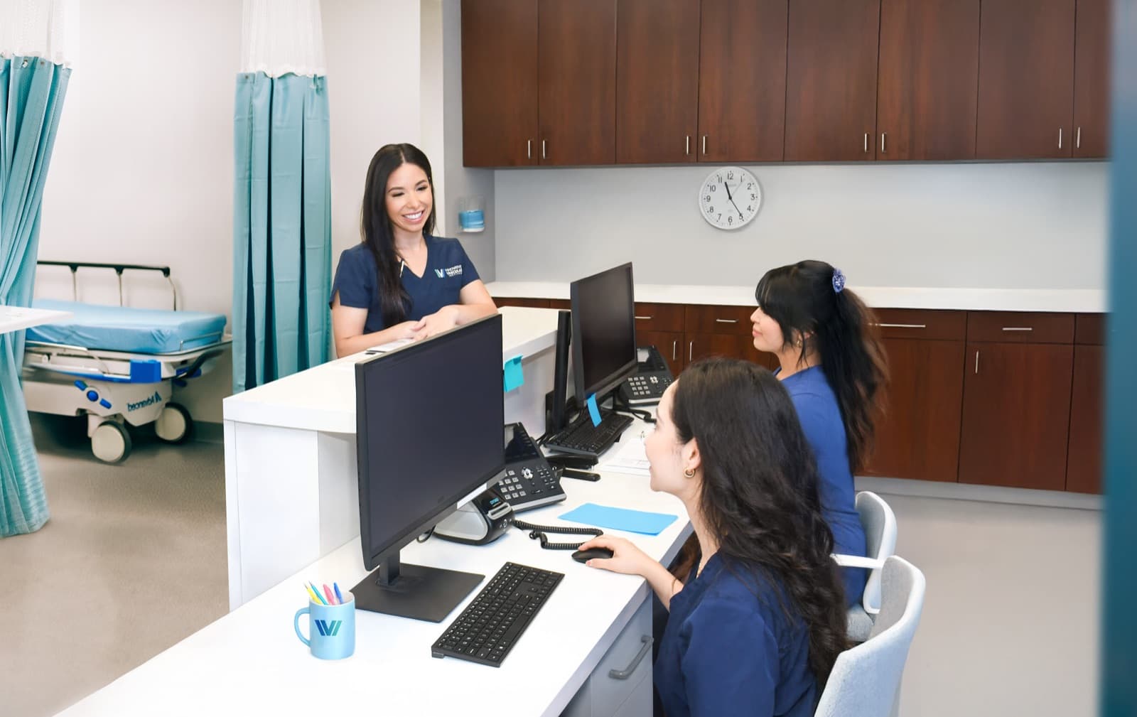 IVI clinical team at the patient care station